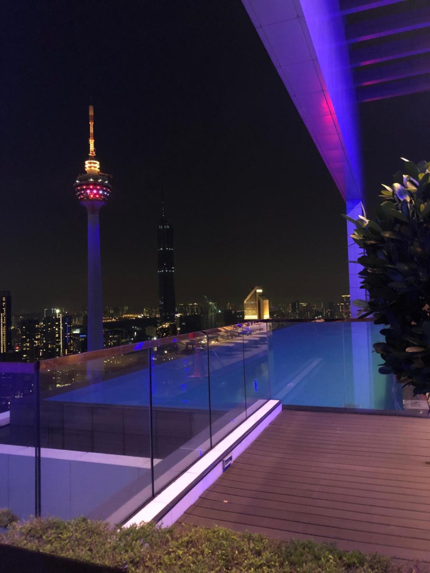 Amazing Pool By Platinum Suites Klcc Kuala Lumpur Eksteriør billede